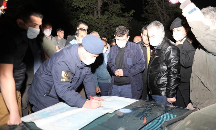 ALTINYAYLA İLÇESİNDE KAYBOLAN OTİZMLİ ÇOCUK ARANIYOR