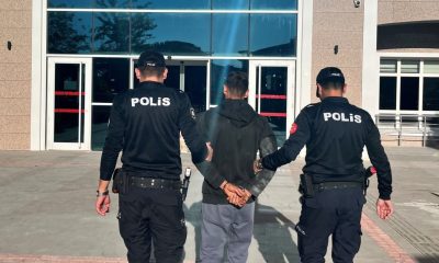 KARAMANLI’DA 4 YIL 2 AY HAPİS CEZASI İLE ARANAN FİRARİ ŞAHIS YAKALANDI